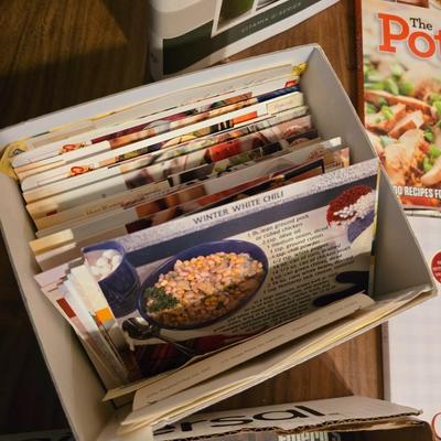Large Lot of 30+ Cookbooks – Crockpot, Healthy, Vintage & More!