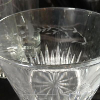 Glass Beverage Set – Pitcher, Glass ice bucket + 6 matching Glasses