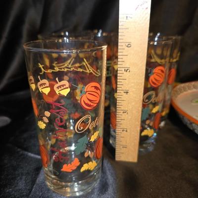 Vintage Fall Harvest Drinkware & Ceramic Serving Set – 8 Pc