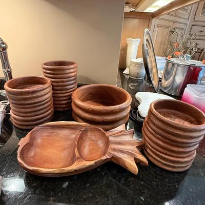 Wood bowls and tray