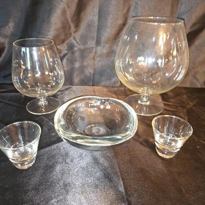 Mixed Glassware Lot – Brandy Snifters, Heavy glass ashtray, & Shot Glasses