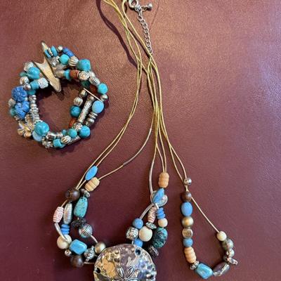 Beachy jewelry