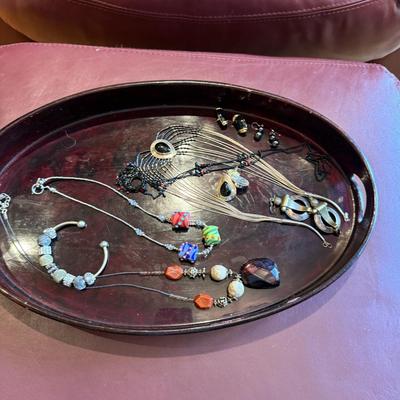 Pretty lot of jewelry