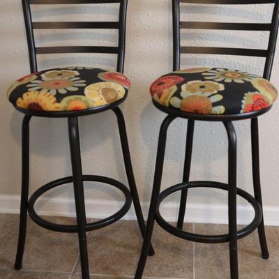 Counter Height Swivel Bar Stools