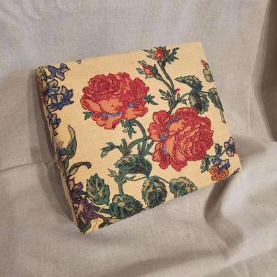 Vintage Sewing Items (BO-JS)