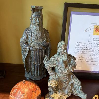 Two Asian figurines