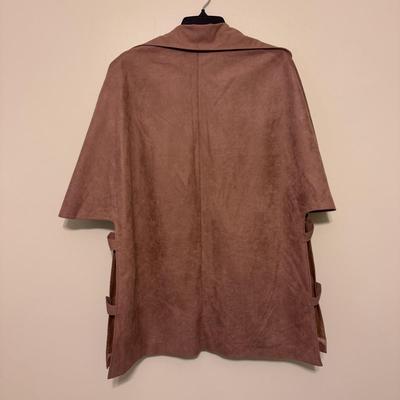 Claiborne, Travel Smith, San Remo, and More Women’s Long Sleeves - Size M-XL (PC-DZ)