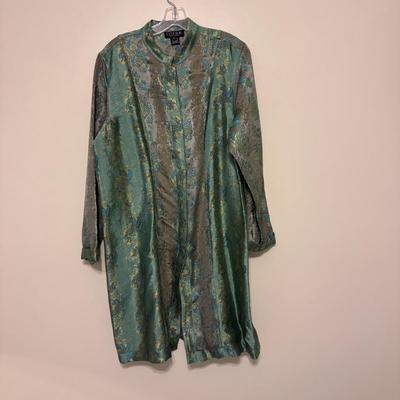 Claiborne, Travel Smith, San Remo, and More Women’s Long Sleeves - Size M-XL (PC-DZ)