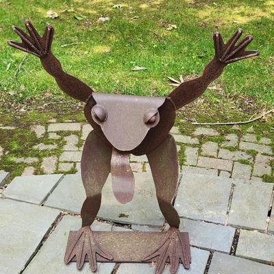 Large Metal Yard Garden Art Frog