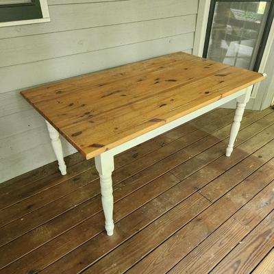 Solid Wood Table Ideal for Eating Crabs Outdoor projects