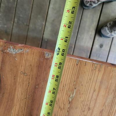 Solid Wood Table Ideal for Eating Crabs Outdoor projects