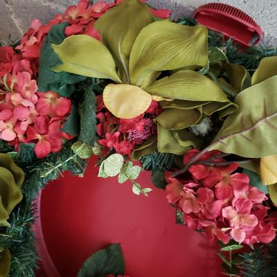 Christmas Wreaths and More (G-KD)