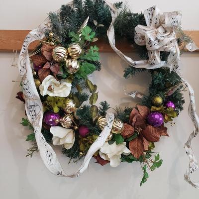 Christmas Wreaths and More (G-KD)