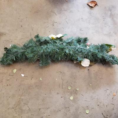 Christmas Wreaths and More (G-KD)