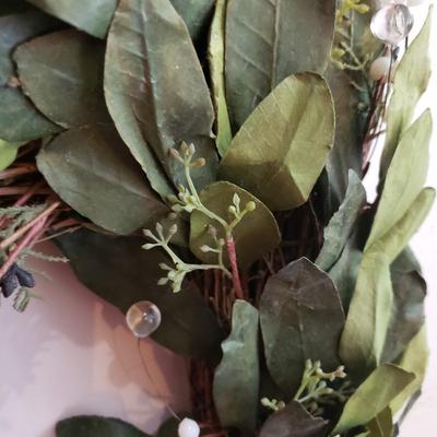 Christmas Wreaths and More (G-KD)