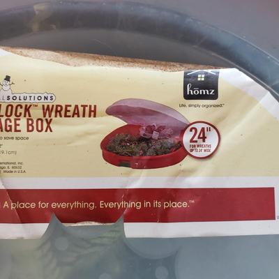 Christmas Wreaths and More (G-KD)