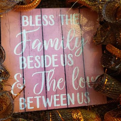 Christmas Wreaths and More (G-KD)