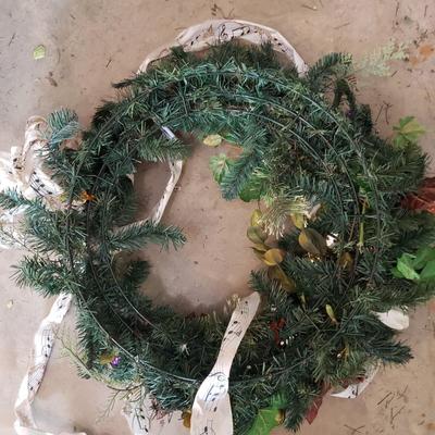 Christmas Wreaths and More (G-KD)
