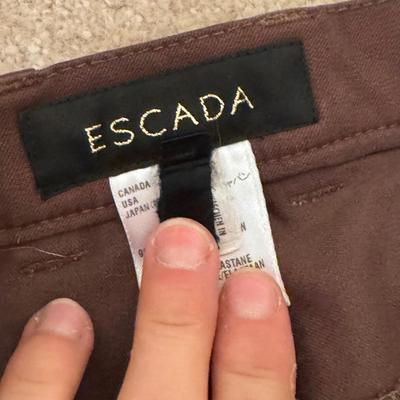 Gloria Vanderbilt, Ralph Lauren, and More Women’s Capris - Sizes 12-14 (PC-DZ)