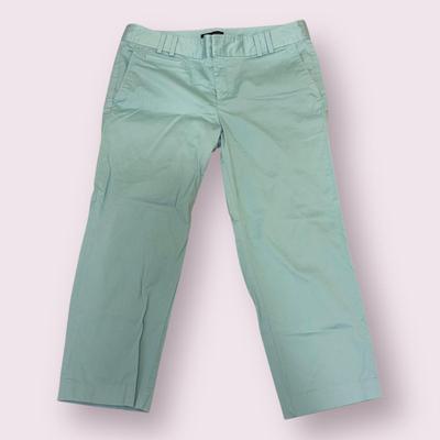 Gloria Vanderbilt, Ralph Lauren, and More Women’s Capris - Sizes 12-14 (PC-DZ)