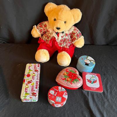 Holiday Decor Galore - Tree Skirts, Art, Candles & Much More (GB-RG)