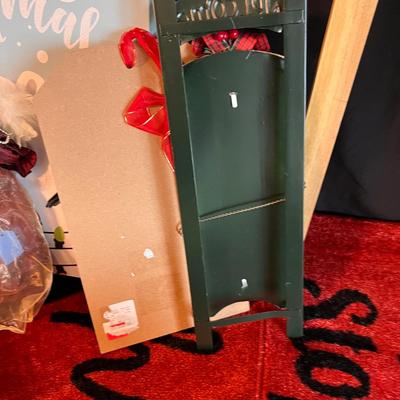 Holiday Decor Galore - Tree Skirts, Art, Candles & Much More (GB-RG)