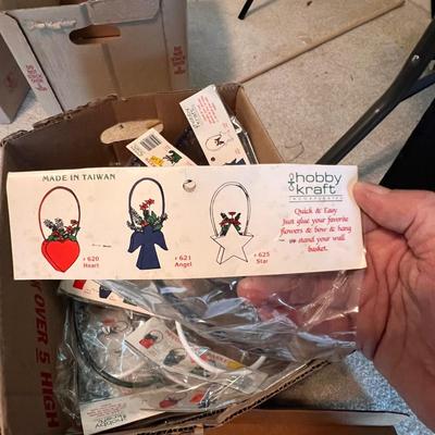 Holiday Decor Galore - Tree Skirts, Art, Candles & Much More (GB-RG)