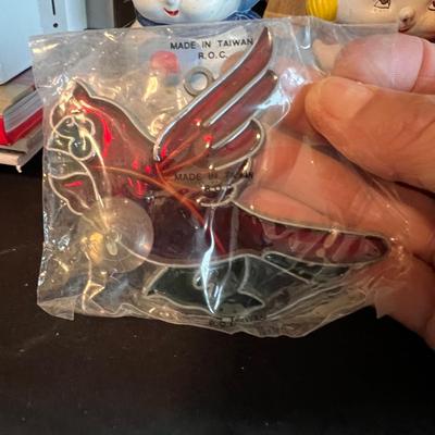 Holiday Decor Galore - Tree Skirts, Art, Candles & Much More (GB-RG)