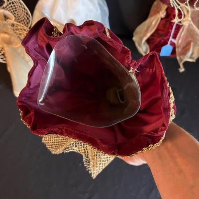 Holiday Decor Galore - Tree Skirts, Art, Candles & Much More (GB-RG)