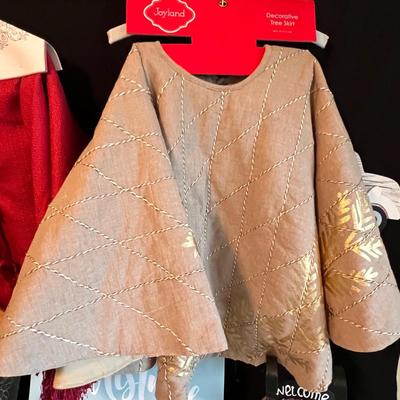 Holiday Decor Galore - Tree Skirts, Art, Candles & Much More (GB-RG)