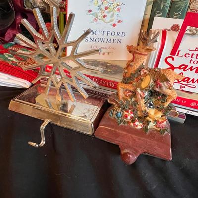 Holiday Decor Galore - Tree Skirts, Art, Candles & Much More (GB-RG)