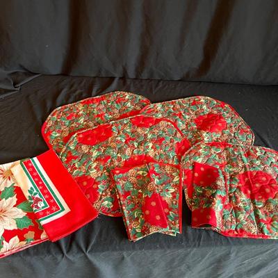 Holiday Decor Galore - Tree Skirts, Art, Candles & Much More (GB-RG)