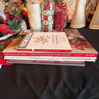 Holiday Decor Galore - Tree Skirts, Art, Candles & Much More (GB-RG)