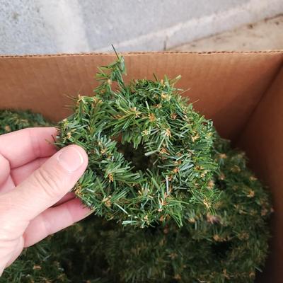 Small Decorative Fiber Optic & More Christmas Trees and Garland (G-KD)