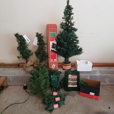 Small Decorative Fiber Optic & More Christmas Trees and Garland (G-KD)