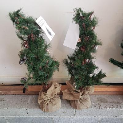Small Decorative Fiber Optic & More Christmas Trees and Garland (G-KD)
