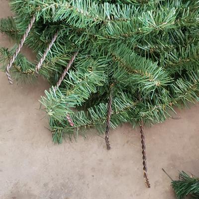 Small Decorative Fiber Optic & More Christmas Trees and Garland (G-KD)