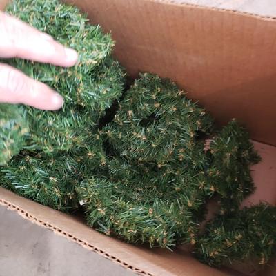 Small Decorative Fiber Optic & More Christmas Trees and Garland (G-KD)