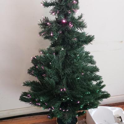 Small Decorative Fiber Optic & More Christmas Trees and Garland (G-KD)