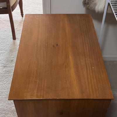 Two Dressers with Round Knobs (K-DZ)