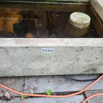 Very Heavy Garden Water Pond Trough with Working Pump