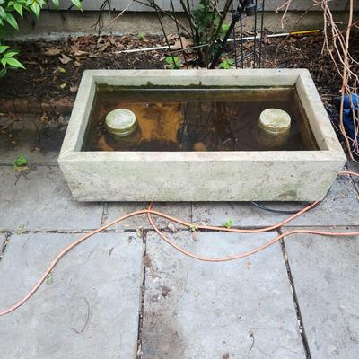 Very Heavy Garden Water Pond Trough with Working Pump