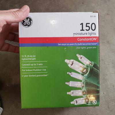 Christmas Ornaments, Nesting Boxes, Wrapping Paper and More (G-KD)