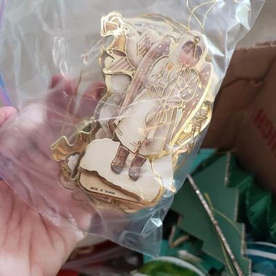 Christmas Ornaments, Nesting Boxes, Wrapping Paper and More (G-KD)