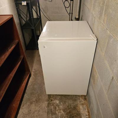 Kenmore Five Cubic Foot Freezer (BDC-JS)