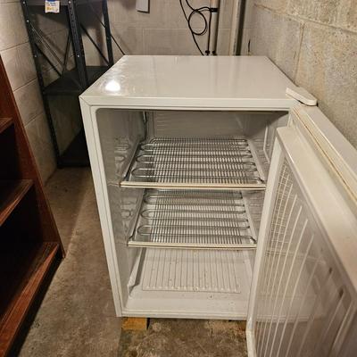 Kenmore Five Cubic Foot Freezer (BDC-JS)