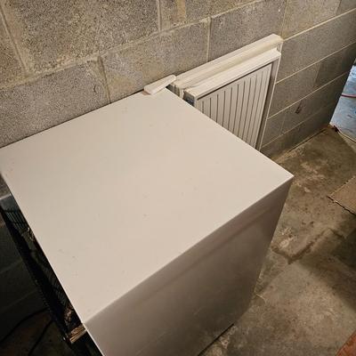 Kenmore Five Cubic Foot Freezer (BDC-JS)