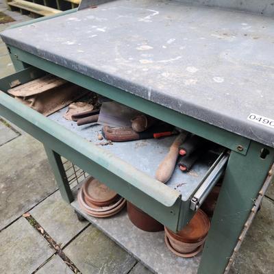 Garden Yard Work Station on Casters includes Pots