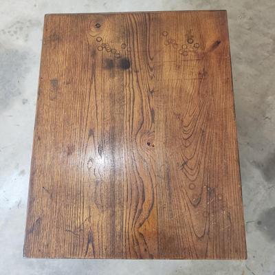 Three Sided Wooden Cube Table (G-KD)