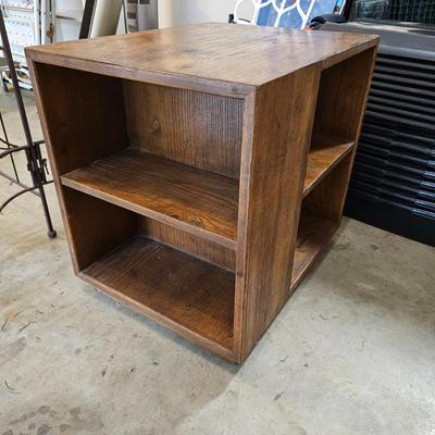 Three Sided Wooden Cube Table (G-KD)